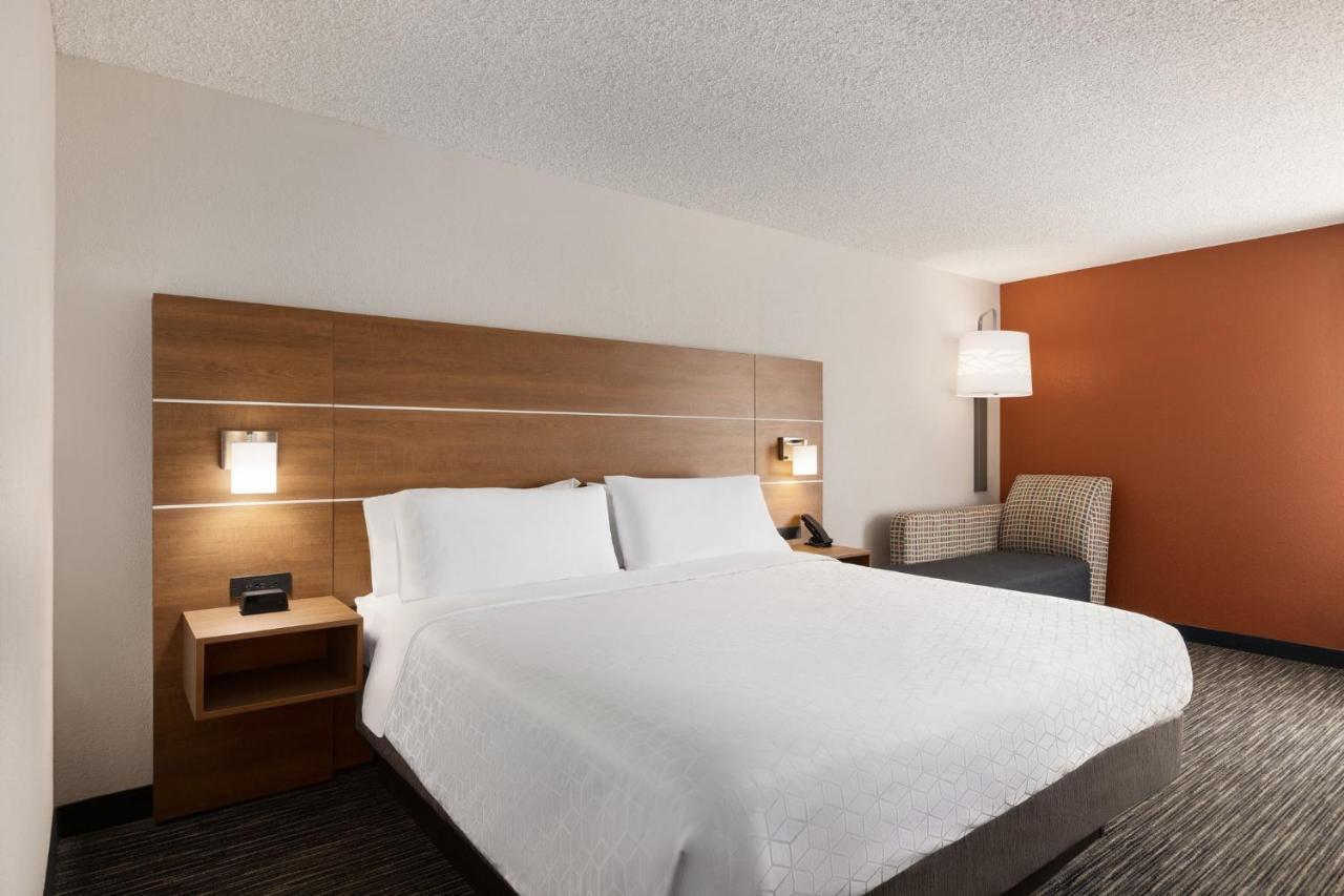Holiday Inn Express Vero Beach-West I-95 By Ihg Экстерьер фото
