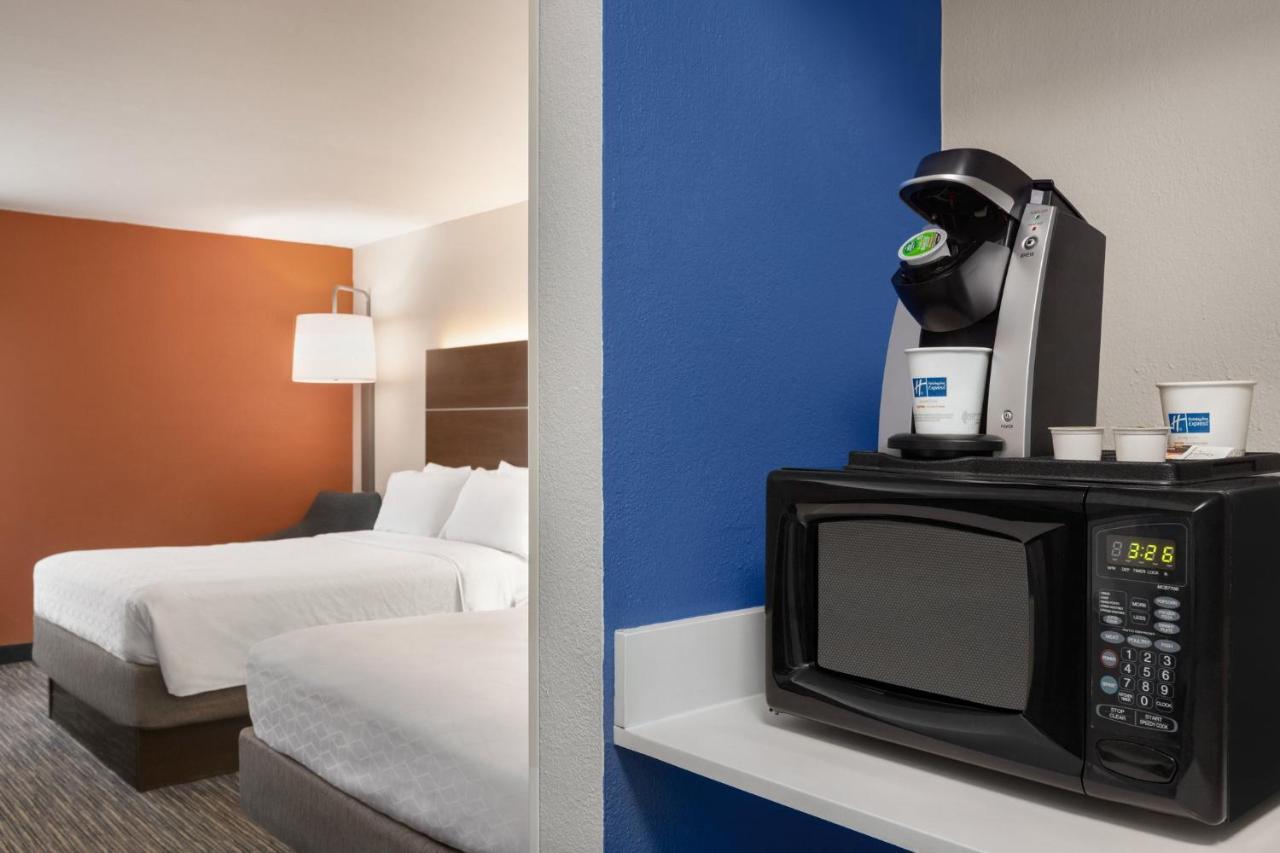 Holiday Inn Express Vero Beach-West I-95 By Ihg Экстерьер фото