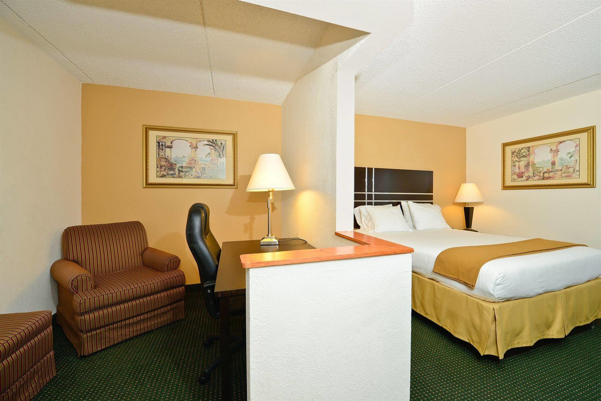 Holiday Inn Express Vero Beach-West I-95 By Ihg Экстерьер фото
